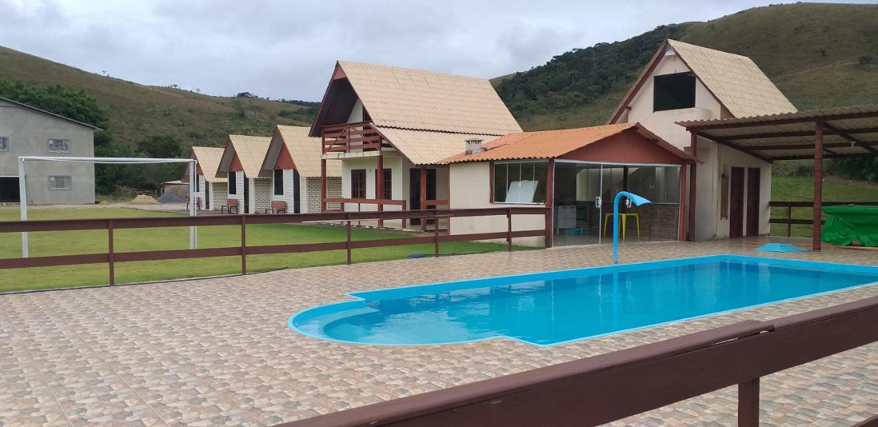 Pousada Recanto Feliz Carvalhos Mg Eksteriør bilde